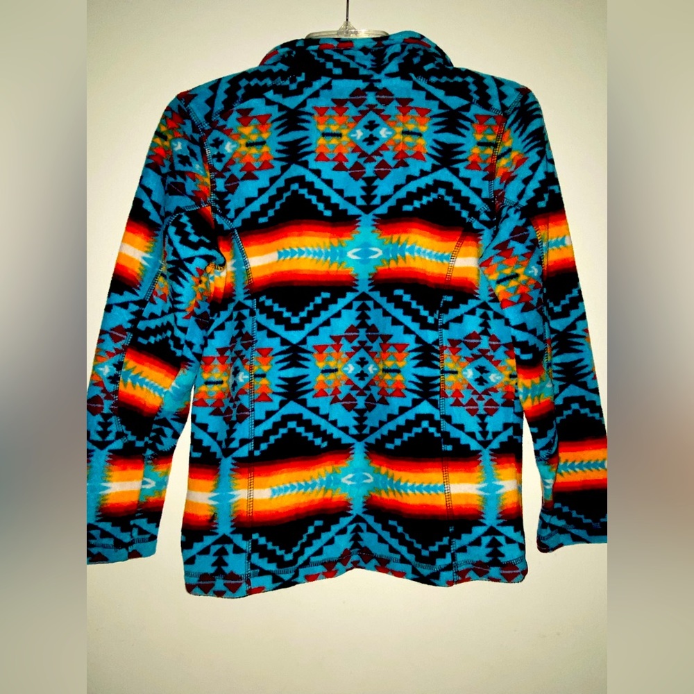 Aztec Powder River Outfitters size girl Medium